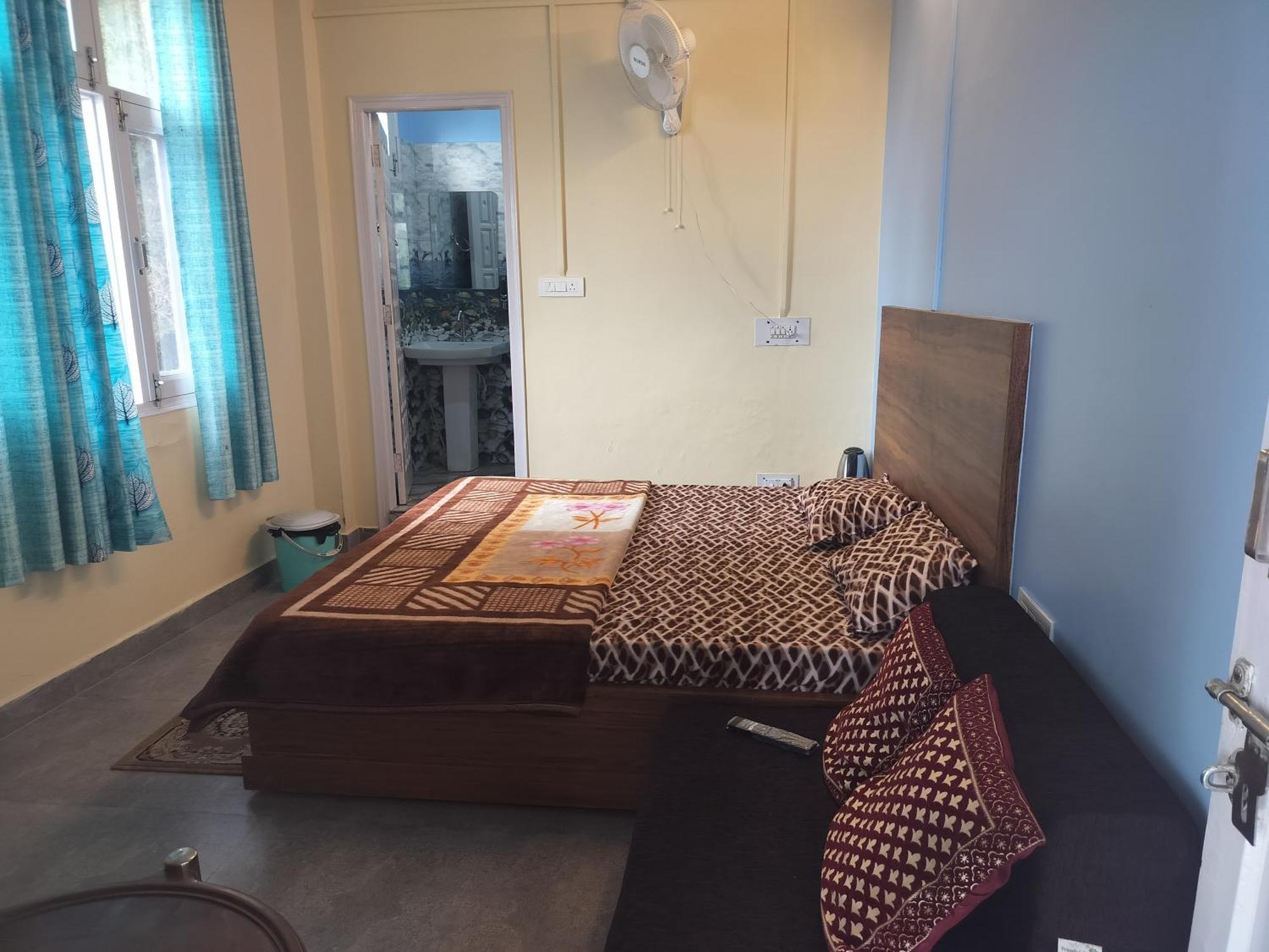 Tree Valley Homestay Chail Eksteriør bilde